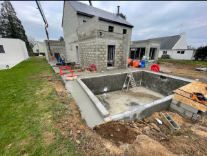 Photo de galerie - Réalisation d’une maison individuelle à étage, plus sa piscine