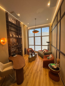 Photo de galerie - Rénovation du bureau, peinture sol souple 