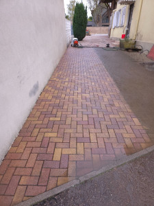 Photo de galerie - Bricolage et multi services