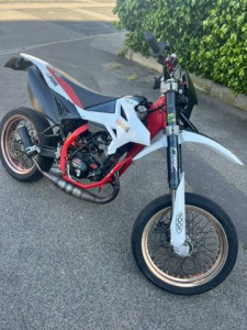 Photo de galerie - Réparation vélo - moto