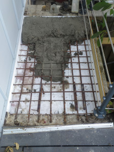 Photo de galerie - Réalisation d'une dalle béton avec ferraille.