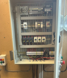 Photo de galerie - Armoire électrique 