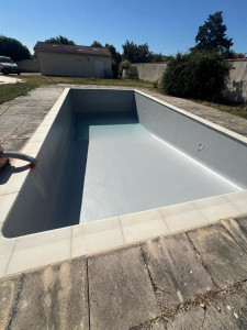 Photo de galerie - Entretien piscine