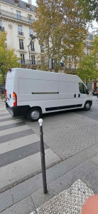 Photo de galerie - Voiture blanche