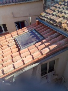 Photo réalisation - Couverture - Toiture - Nicolas B. - Perpignan (La Real) : Refait entièrement toit rive tuile maçonner pose feluxe