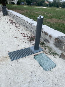 Photo de galerie - Installation d’une fontaine à eau 