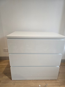 Photo de galerie - Montage commode 