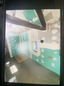 Photo de galerie - Rénovation d’ A à Z, salle de bain, création douche avec isolation, pose de parquet, Placo de AZ