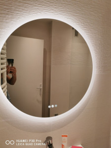 Photo de galerie - Pose miroir avec raccordement électrique 