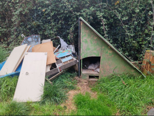 Photo de galerie - Avant enlèvement d’encombrants