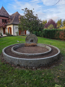 Photo de galerie - Désherbage de macif. Après. 