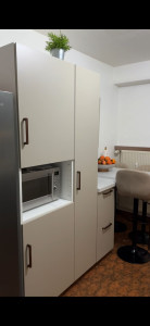 Photo de galerie - Cuisine équipé complète et installation électrique  ajout de prise 