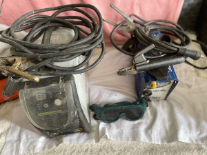 Photo de galerie - Bricolage et multi services