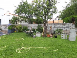 Photo de galerie - Réalisation d'un mur de clôture en parpaing