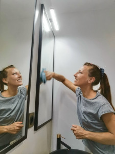 Photo de galerie - Ménage miroir 