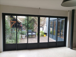 Photo de galerie - Pose menuiserie extérieur 