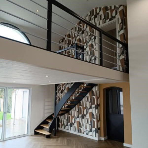 Photo de galerie - Peinture maison intérieur plus pose papiers peint 