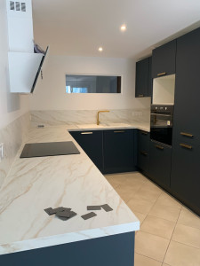 Photo de galerie - Pose d’une cuisine aménagé 