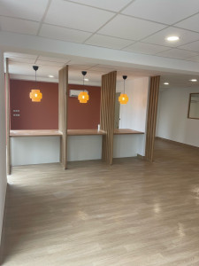 Photo de galerie - Peinture et sol lino 