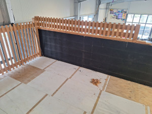 Photo de galerie - Création bardage bois pour une salle de sport 