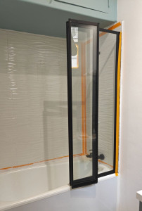 Photo de galerie - Rénovation carrelage salle de bain 