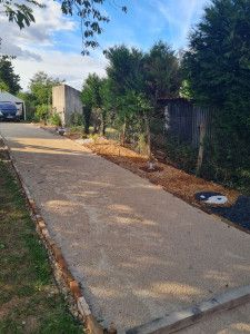 Photo de galerie - Création terrain de pétanque et allée
