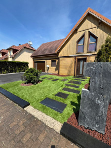 Photo de galerie - Aménagement d’une entrée et cour 