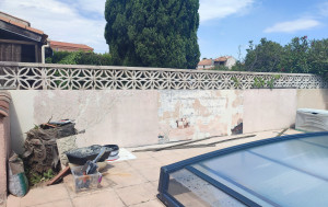 Photo de galerie - Crépis taloché - rénovation clotûre