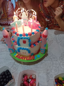 Photo de galerie - Je réalise même les gâteaux d'anniversaire de vos enfants ! 