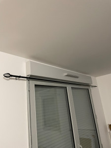 Photo de galerie - Poser rideaux 