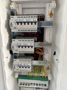 Photo de galerie - Installation tableau électrique 