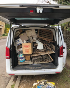 Photo de galerie - Débarrassage d'une grange avec tri en déchèterie.