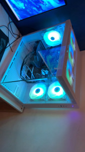 Photo de galerie - Montage d’un ordinateur complet 