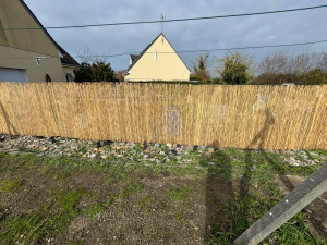 Photo de galerie - Installation grillage et brise vue 