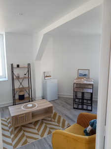 Photo de galerie - Montage du mobilier et mise en place de la décoration,  préparation logement pour de la location air bnb et locations courtes durées. secteur Dunkerque, Malo les Bains, Gravelines, Bourbourg, saint pol sur Mer.