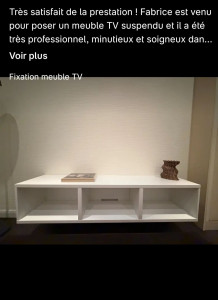 Photo de galerie - Pose d'un meuble TV suspendu au mur.
