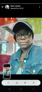 Photo de galerie - Bonjour, je suis une maman de pus de 40ans qui aime beaucoup les enfants.j'ai déjà travaillé comme nounou et baby-sitter. Avec plus de 5ans d'experience, je suis une personne dynamique, souriante et discrète. Je suis disponible du lundi au vendredi, quell