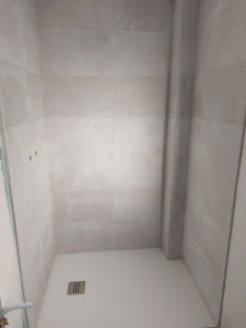 Photo de galerie - Douche extrat plat plus carrelage