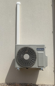 Photo de galerie - Groupe exterieur HITACHI monosplit 3.5kw 
