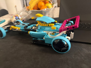 Photo de galerie - Montage et programmation de Lego avec la méthode Éducation/stem