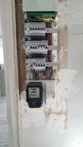 Photo de galerie - Phase finale du panneau électrique 