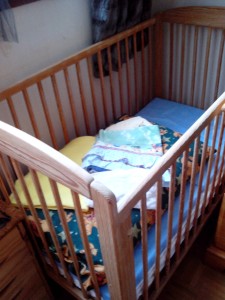 Photo de galerie - Offre lit bébé si vous achetez la table à langer et l'armoire