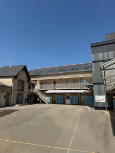 Photo de galerie - Manœuvre : dépose repose toiture et velux 