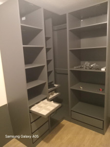 Photo de galerie - Assemblage de meubles