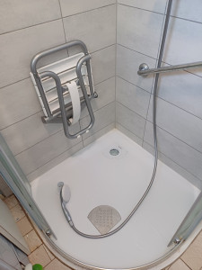 Photo de galerie - Photo après nettoyage de la douche 