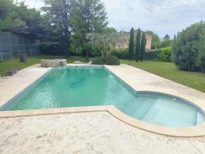 Photo de galerie - Changement des margelles d'une piscine sur la commune de velleron 