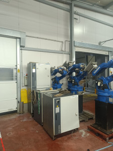Photo de galerie - Installation et raccordement pour machine industrielle 