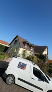 Photo de galerie - Demoussage complet de la toiture et renovation boiseries extérieur complet 