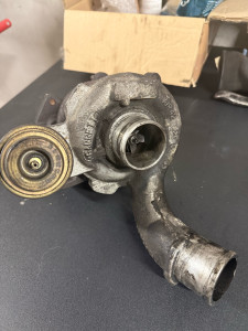 Photo de galerie - Remplacement du turbo sur un véhicule utilitaire Opel Vivaro 