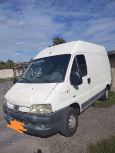Photo de galerie - Camion pour tout type de débarras